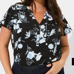 Harper Studio Crepe de Chine Flutter Short Sleeve Blouse